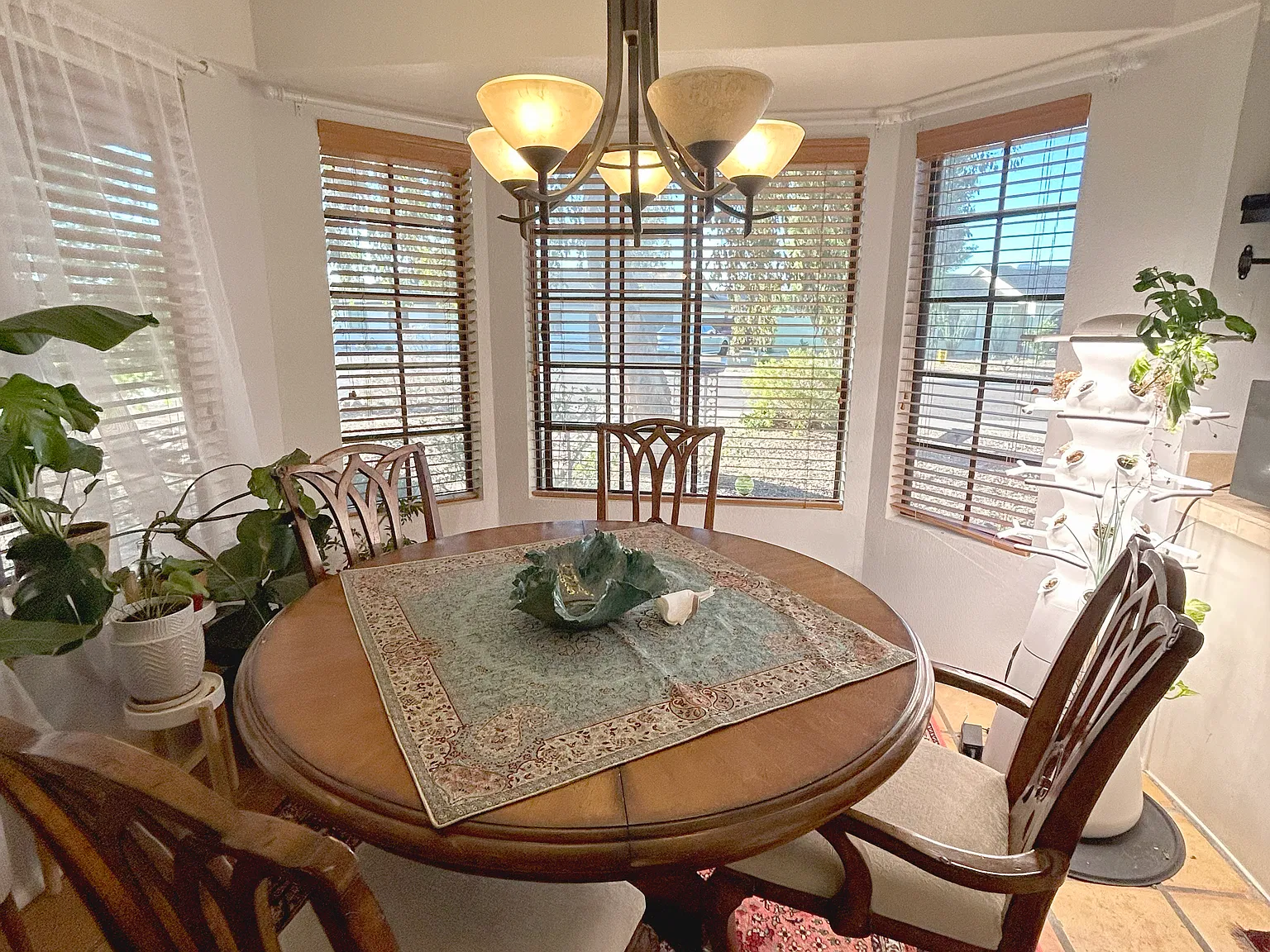8944 E Friess Dr — Photo 2