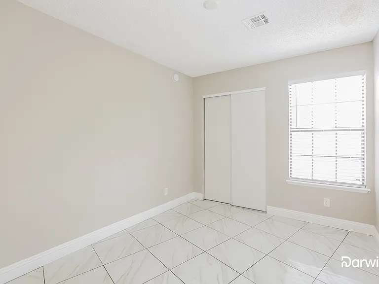 6557 Kirwan Heights Way — Photo 14