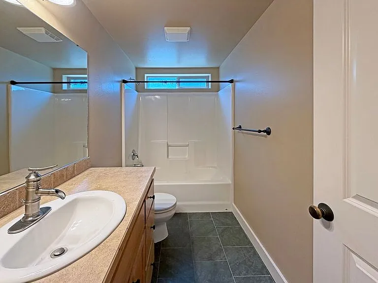 1434 Leaf Ln — Photo 21