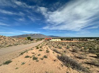 6728 Milpa Alta Rd NE, Rio Rancho, NM 87144
