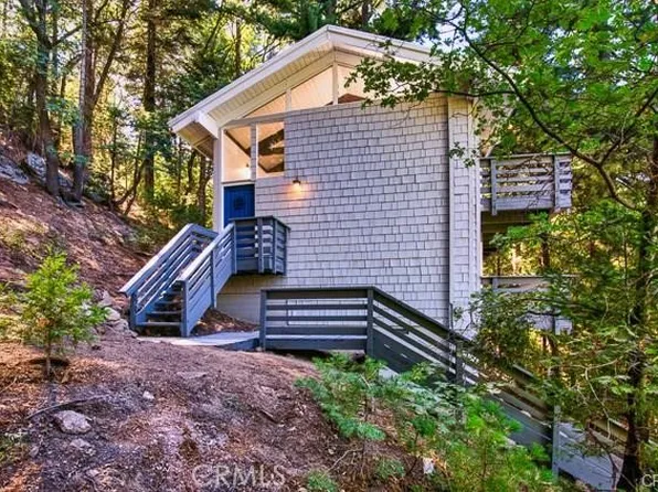 26433 Sugar Cone Ln, Twin Peaks, CA 92391