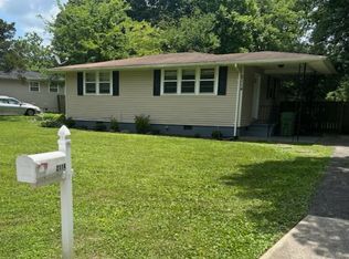 2114 Bide A Wee Dr NE, Huntsville, AL 35801