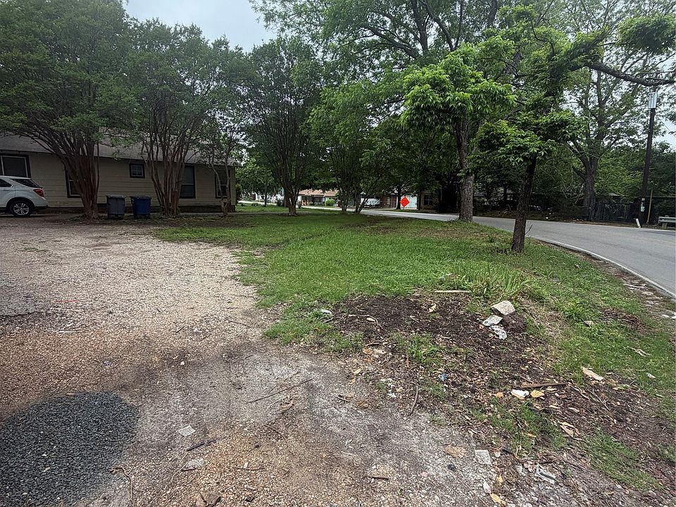1st image of 5572 Forney Rd