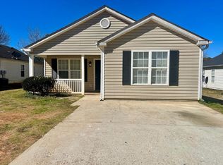 1633 Hallmark Hills Dr, Griffin, GA