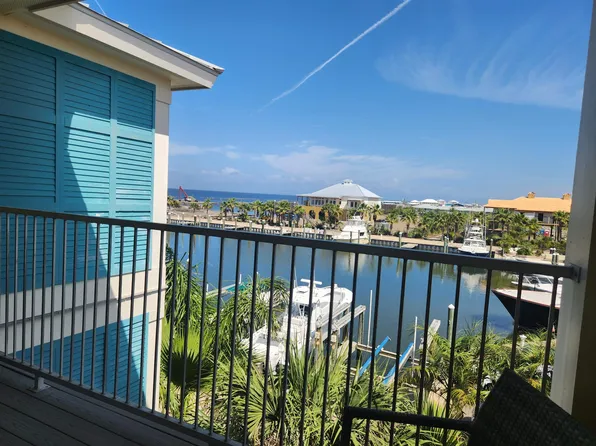 120 Carmen Ln #36, Grand Isle, LA 70358