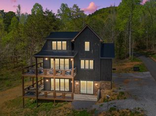 2669 Sulpher Springs Way, Sevierville, TN 37862
