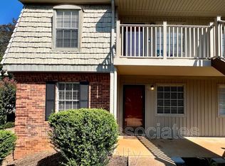 3826A W Country Club Rd, Winston Salem, NC 27104