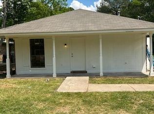 836 Harvey St, Pearl, MS 39208
