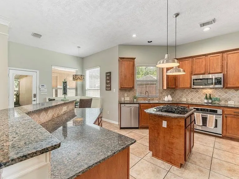 1332 Dorothy St — Photo 25