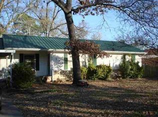 104 Crestwood Dr, Longview, TX 75601