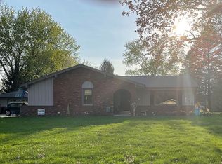 W226N8083 Longview Dr, Lisbon, WI 53089