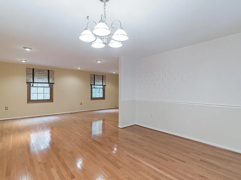 6031 Clerkenwell Ct — Photo 13