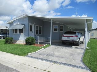 5939 Benz Dr, Zephyrhills, FL 33540