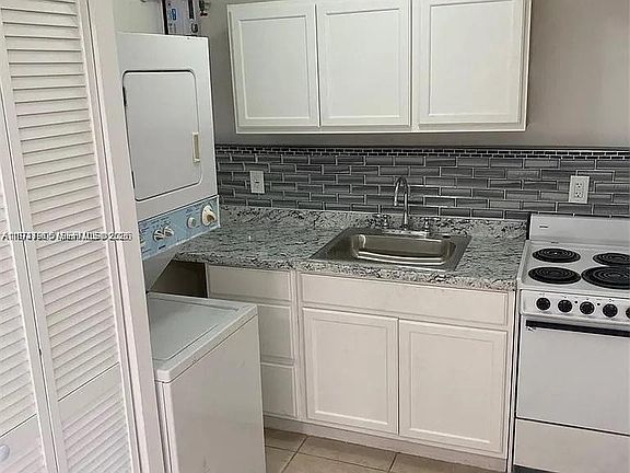2nd image of 7390 SW 30th Ter #2