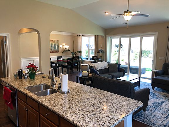 Kitchen/Living/Dining