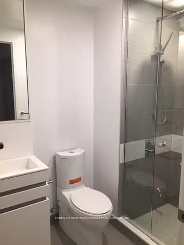 197 Yonge St #5213 — Photo 4