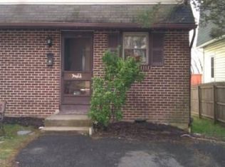 215 Summit Ave, Willow Grove, PA 19090