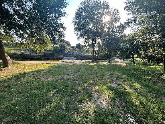 5th image of 6412 Berkshire Cir
