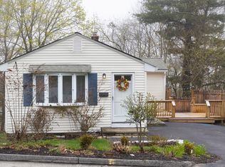 28 Gordon St, Worcester, MA 01604