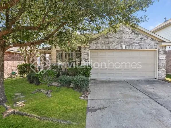 19811 Whispering Hollow Ln, Katy, TX 77449