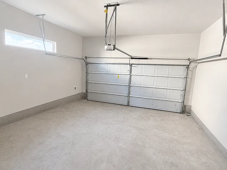436 Northwood Dr — Photo 8