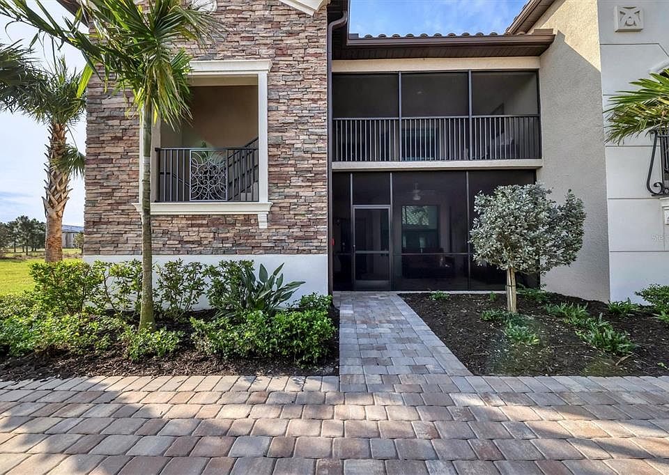 1st image of 5634 Palmer Cir Unit 201