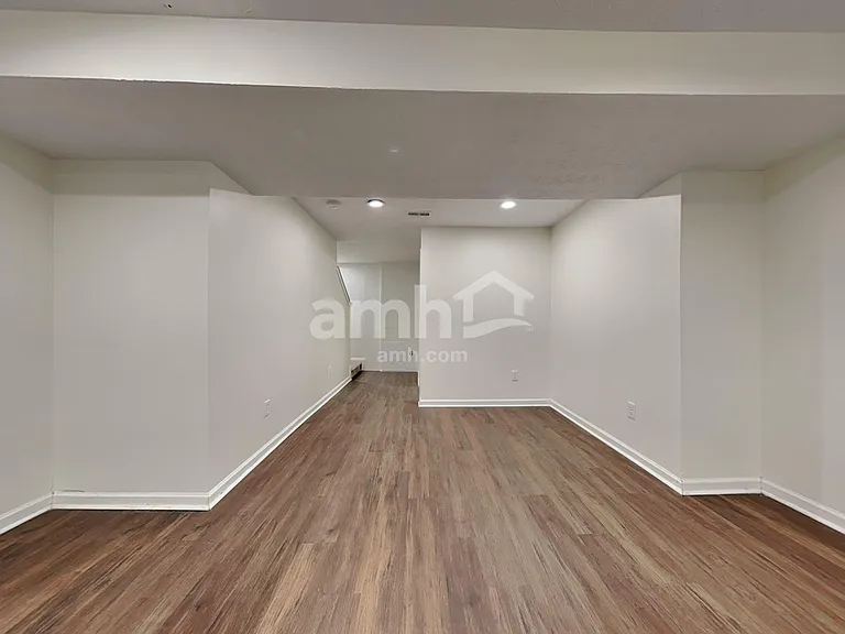 156 Haverstraw Pl — Photo 22