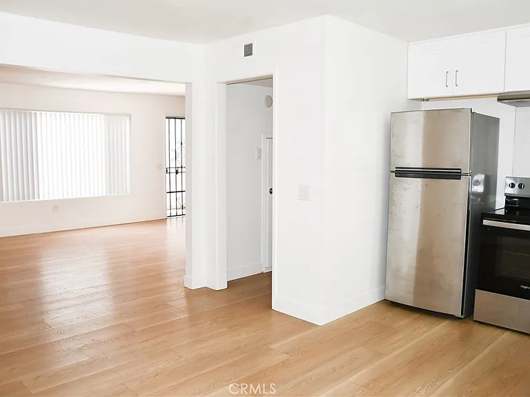 994 Valencia St #104 — Photo 11