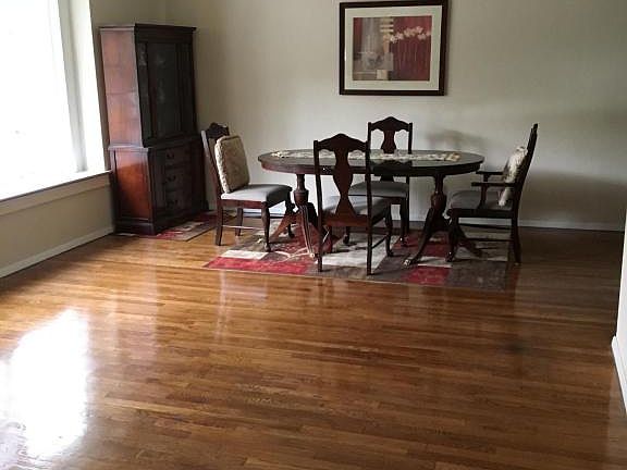 2nd image of 277 Thornycroft Ave