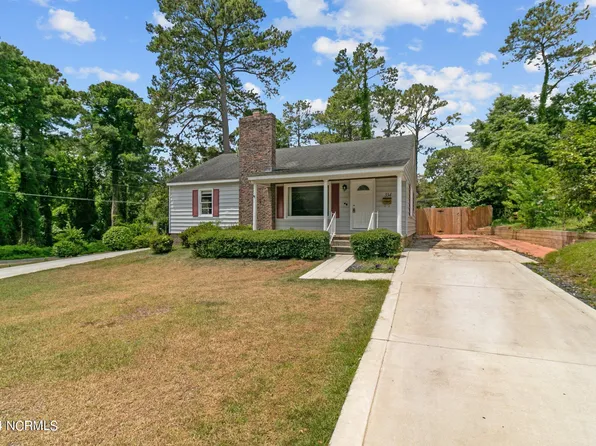 334 Pinecrest Drive, Fayetteville, NC 28305