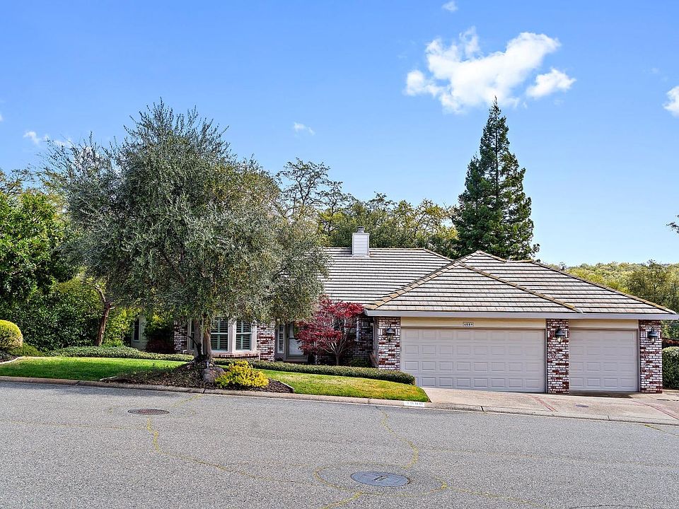 1st image of 4889 Danbury Cir