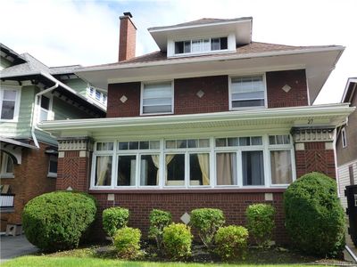 27 University Ave, Buffalo, NY, 14214