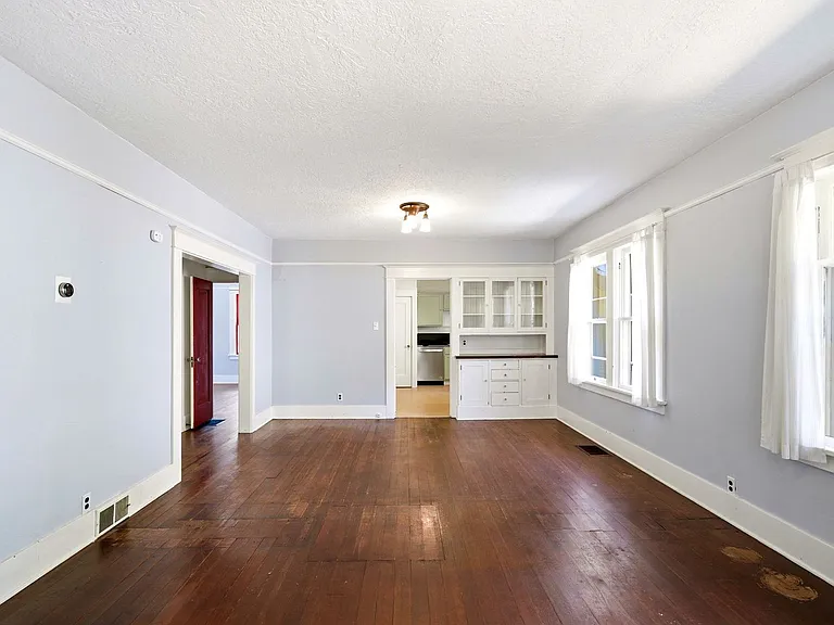 7245 N Newell Ave — Photo 6