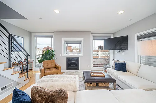 29 Ravine Ave #2 Photo 1