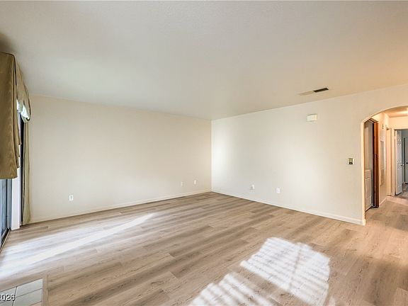 4th image of 4304 W Lake Mead Blvd Unit 201