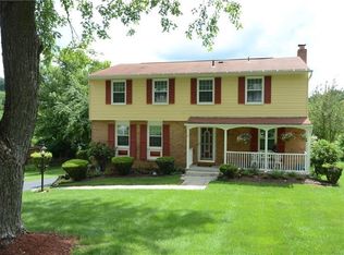 2541 Partridge Dr, Pittsburgh, PA 15241