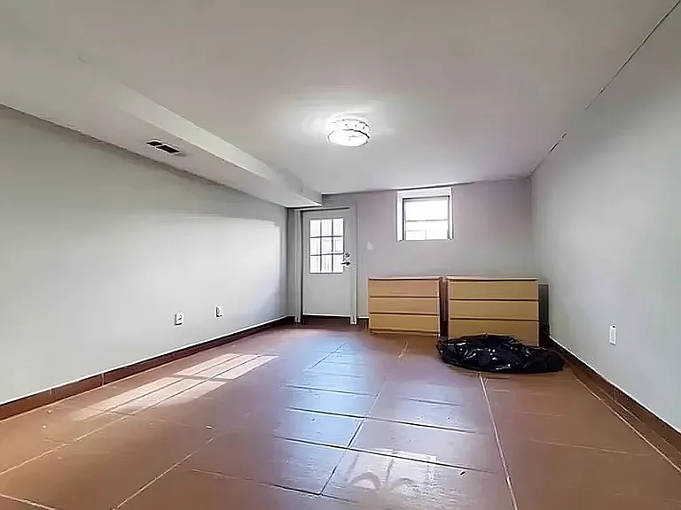 771 Saint Johns Pl #1R — Photo 10