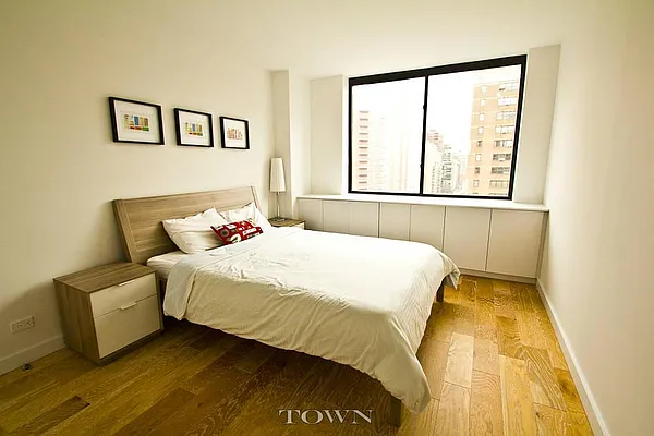 Rented by Town Residential | media 14