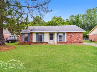 812 N Burbank Dr, Montgomery, AL 36117