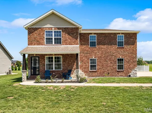 10009 Patriot Dr, Breese, IL 62230