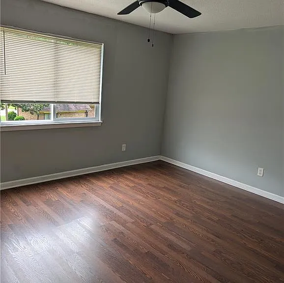 201 Peyton Pl SW — Photo 7