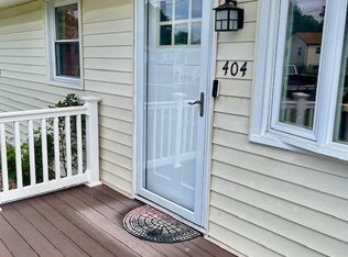 404 Carl Ave, Linthicum, MD 21090