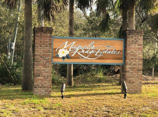 176 Ridgecrest Pkwy, Eastpoint, FL 32328