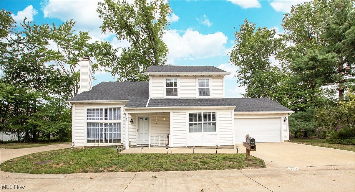 34675 Oak Tree Dr, Willoughby, OH 44094 | Zillow