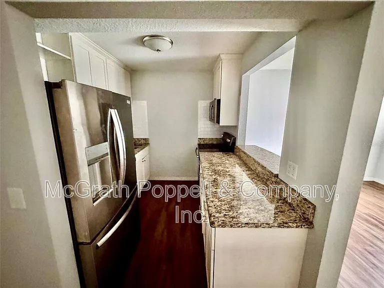 115 Picardy Villa Cir #202 — Photo 6