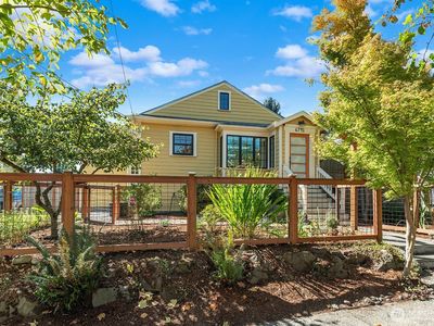 6741 9th Avenue NW, Seattle, WA, 98117