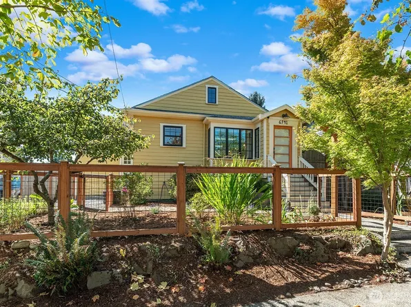 6741 9th Avenue NW, Seattle, WA 98117