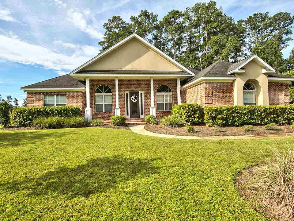 1st image of 9167 Shoal Creek Dr
