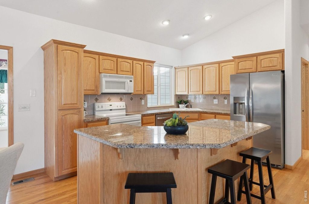 2380 Woody Creek Cir