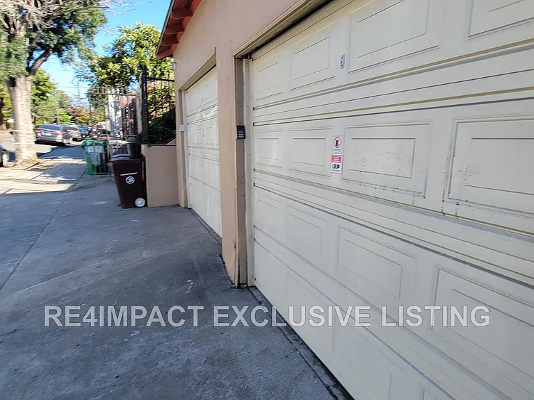 1257 E 34th St — Photo 14